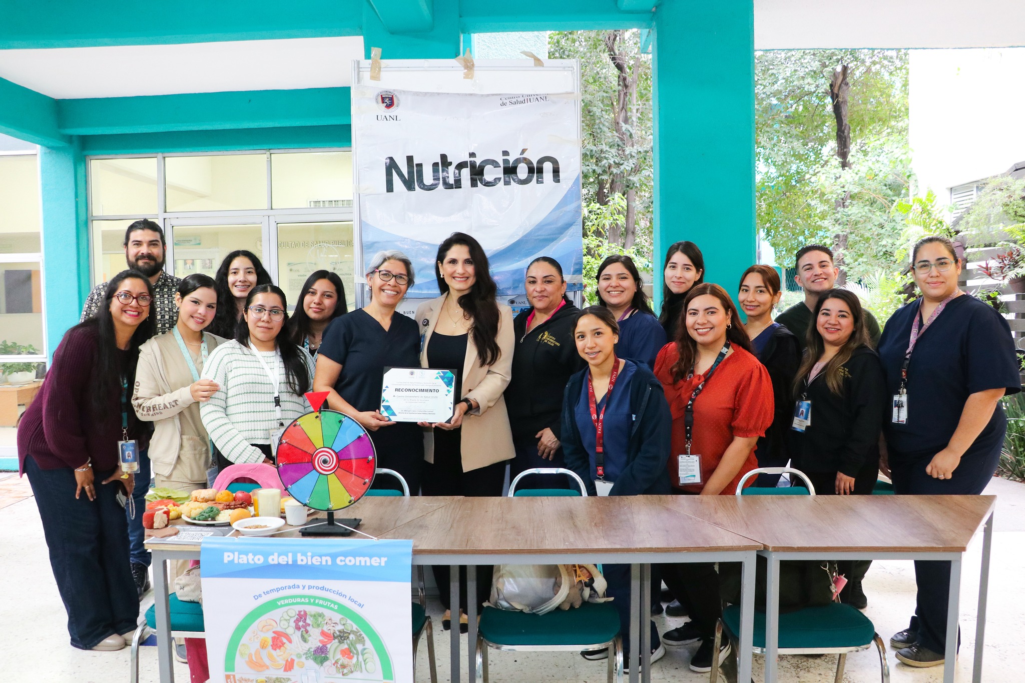 Centro Universitario de Salud brinda brigada a comunidad FaSPyN