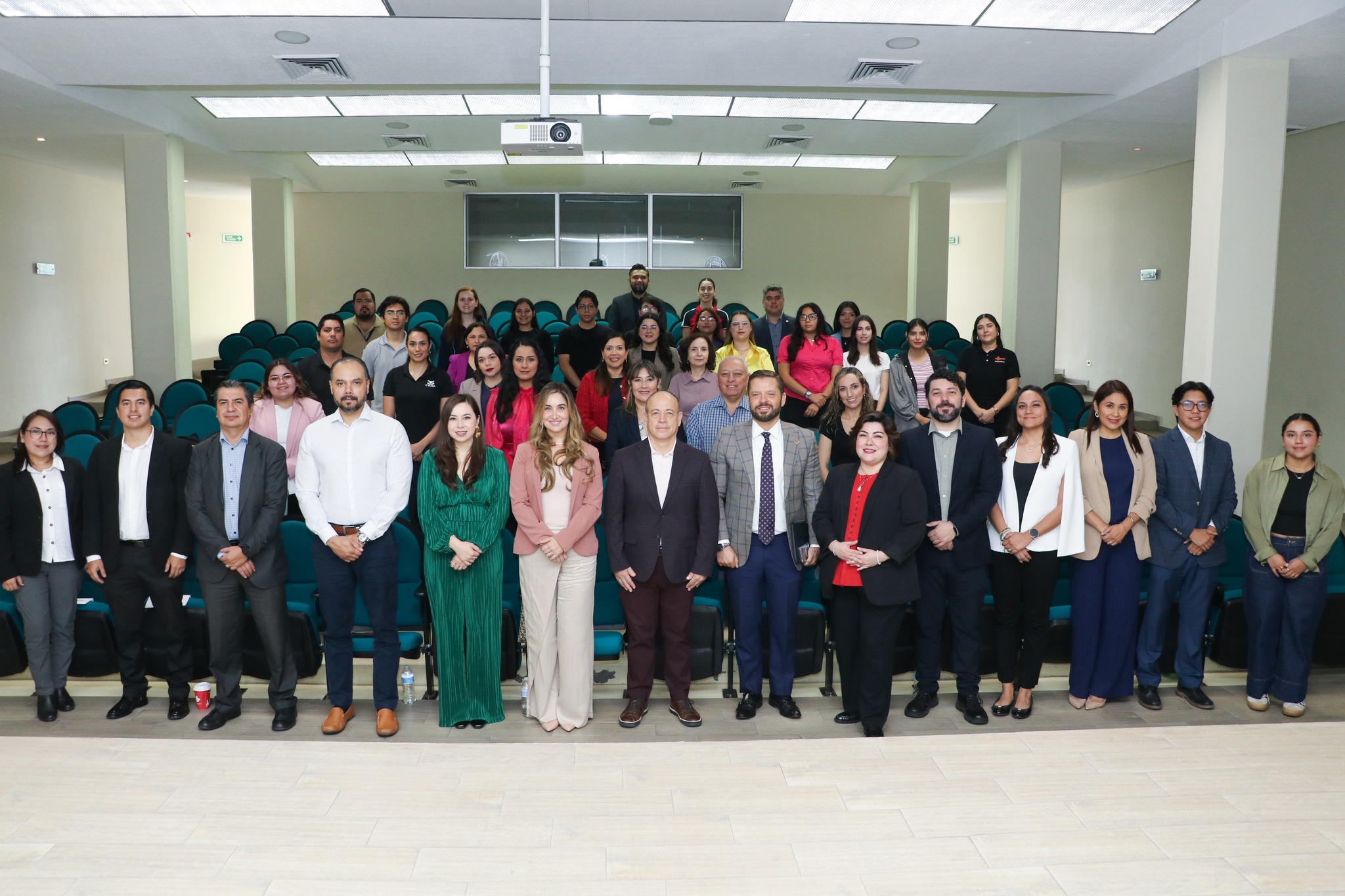 Contribuye FaSPyN al Bienestar Integral de Empresas de Nuevo Leon a través del foro Wellness 360