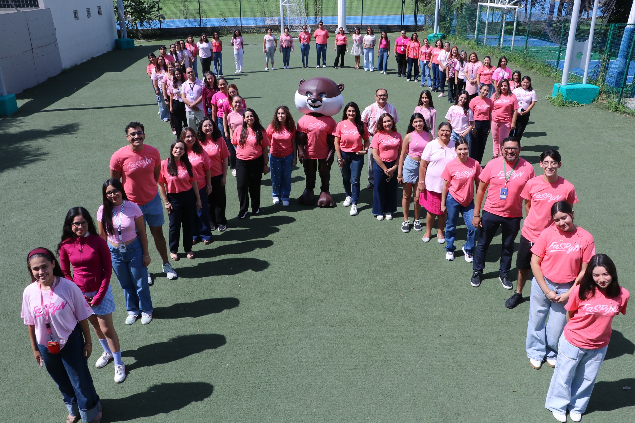 Participa comunidad FaSPyN en Actividades conmemorativas al mes rosa