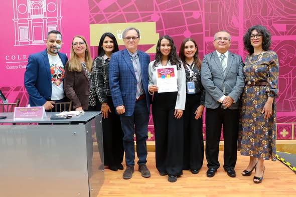 Obtiene FaSPyN Primer lugar en el Certamen de Altares de Muertos Uanl