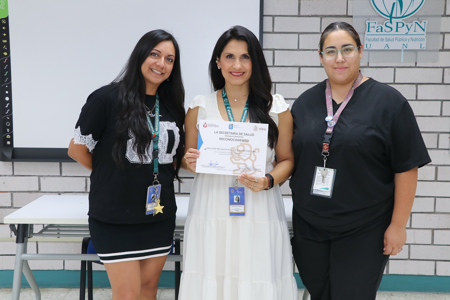 Participa comunidad FaSPyN en campaña de donación de Sangre